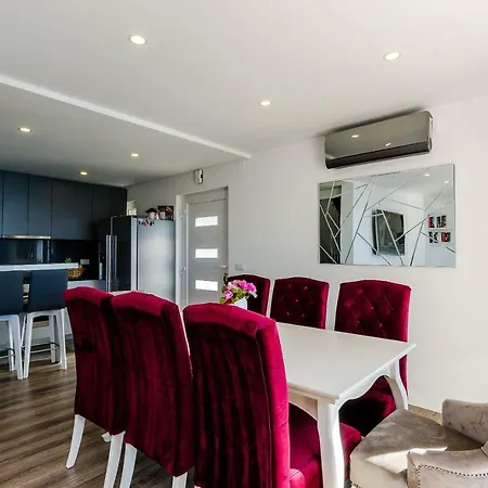 Superior Nike * Mlini