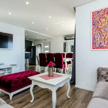 Superior Nike * 믈리니