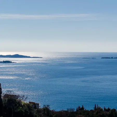 Superior Nike Apartmán Mlini