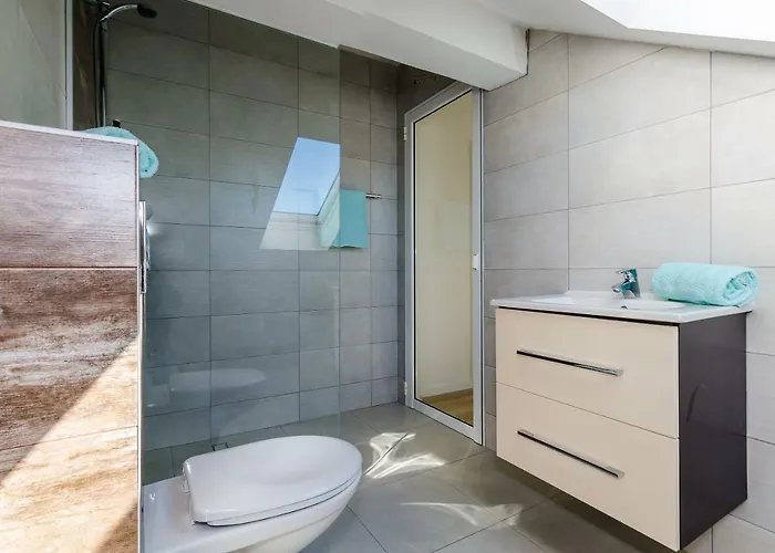 Superior Nike Апартаменты *